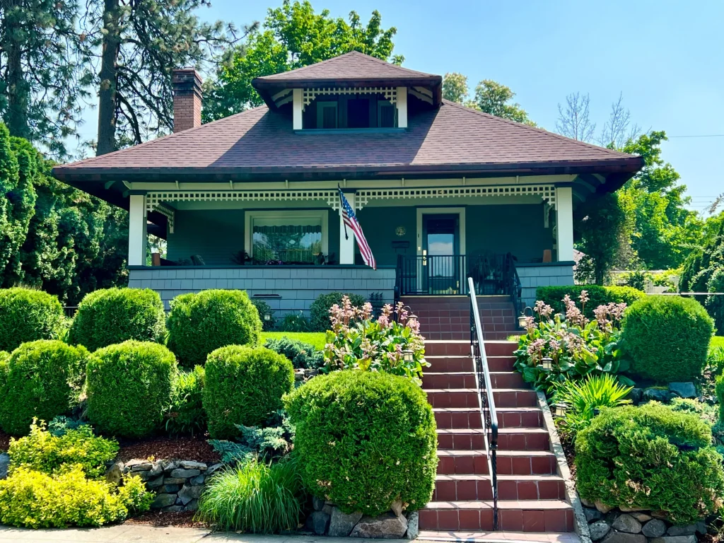 Featured image of the Exploring the Neighborhood of Cliff Cannon, Spokane, WA Blog Article
